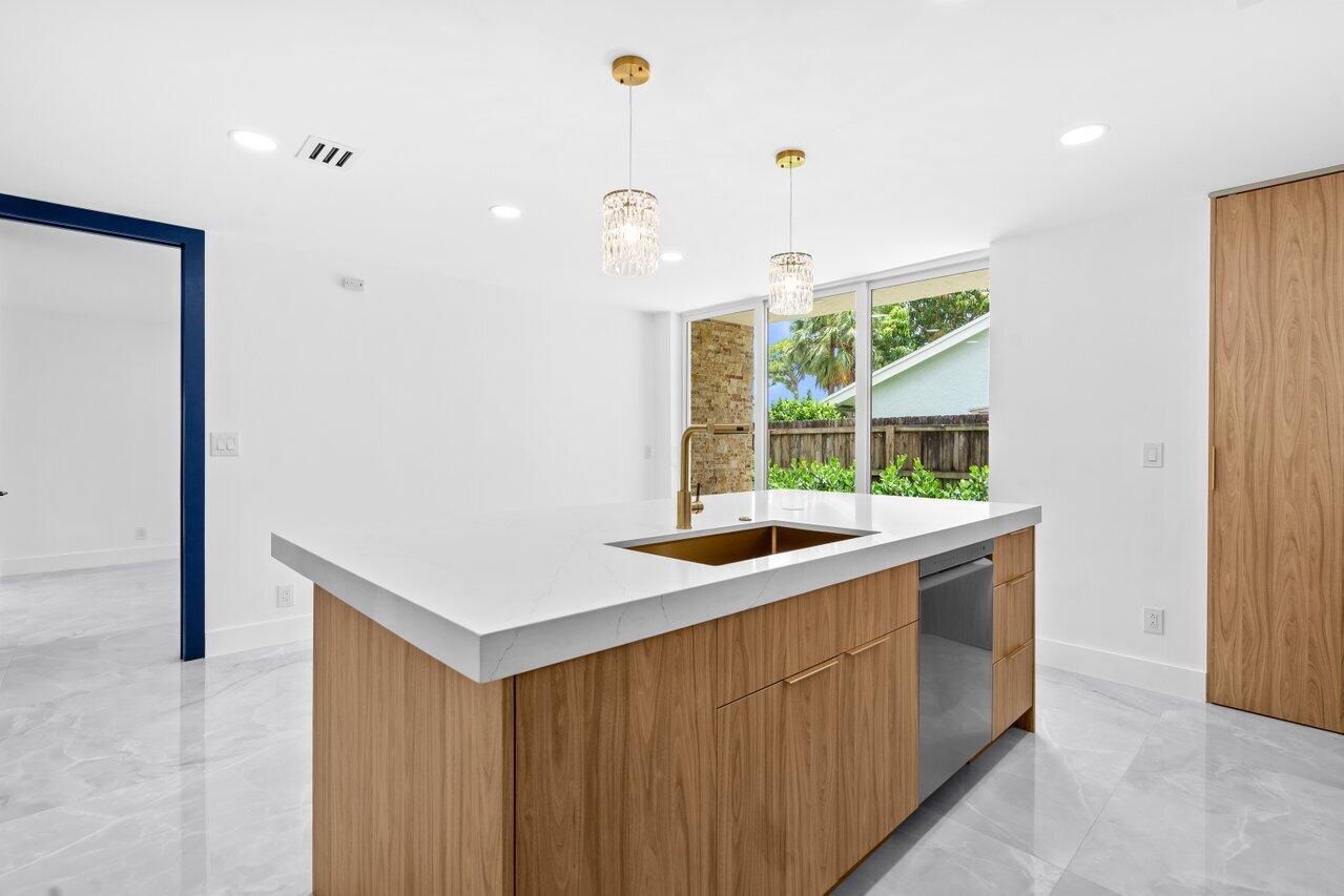 2399 Northwest 30th Street Boca Raton, FL 33431 - Photo 22 of 39 022-2399Northwest30thStreet-BocaRaton-FL