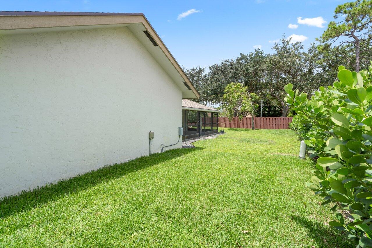 2399 Northwest 30th Street Boca Raton, FL 33431 - Photo 32 of 39 033-2399Northwest30thStreet-BocaRaton-FL