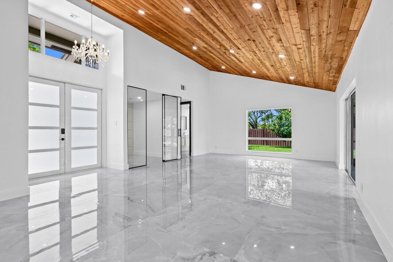 2399 Northwest 30th Street Boca Raton, FL 33431 - Photo 7 of 39 007-2399Northwest30thStreet-BocaRaton-FL