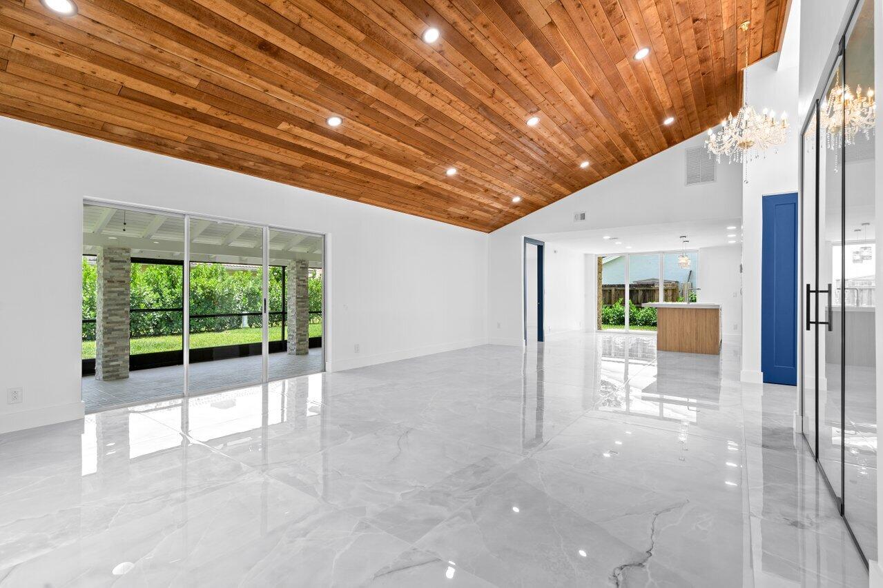 2399 Northwest 30th Street Boca Raton, FL 33431 - Photo 9 of 39 009-2399Northwest30thStreet-BocaRaton-FL
