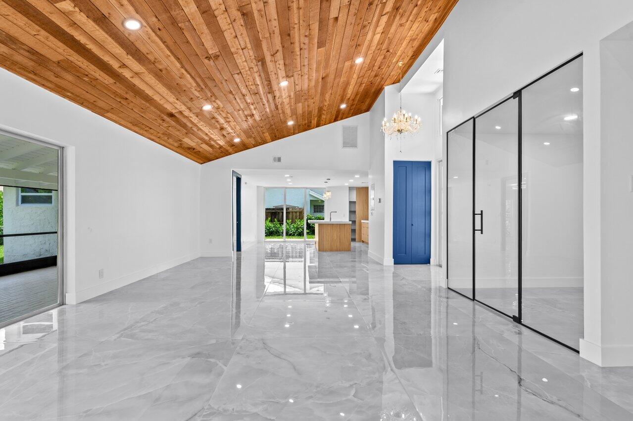 2399 Northwest 30th Street Boca Raton, FL 33431 - Photo 10 of 39 010-2399Northwest30thStreet-BocaRaton-FL