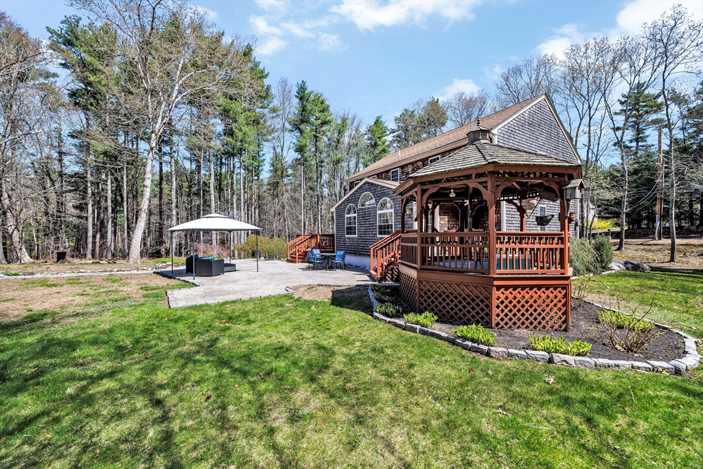 331 Braley Hill Road Rochester, MA 02770 - Photo 13 of 42