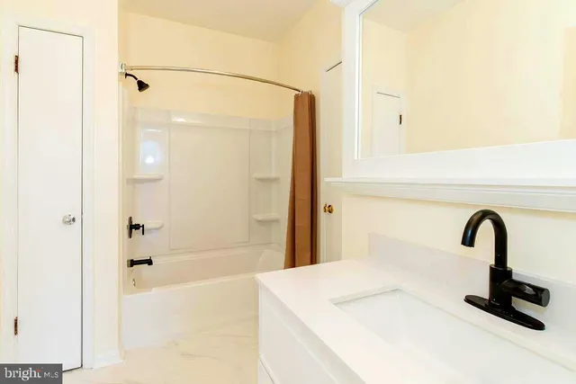 $215,000 | 7205 Bogley Road, Unit 202, Baltimore, MD 21244