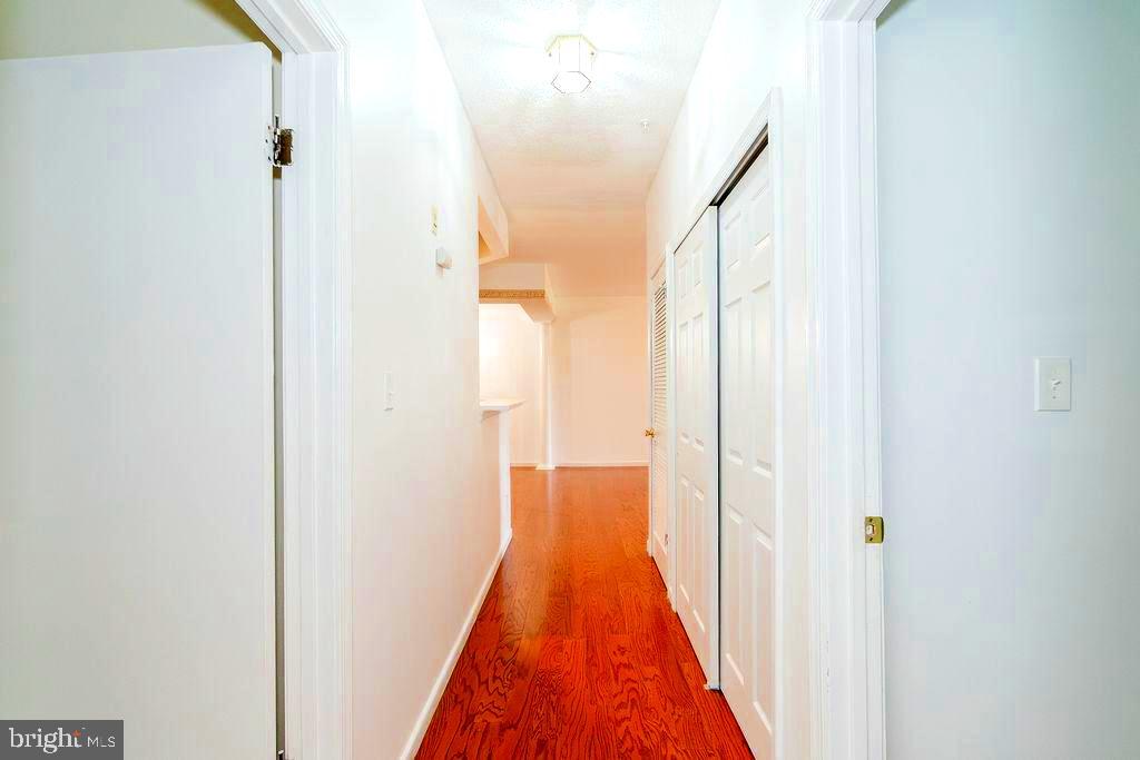 7205 Bogley Road, Unit 202 Baltimore, MD 21244 - Photo 30 of 39 Hallway