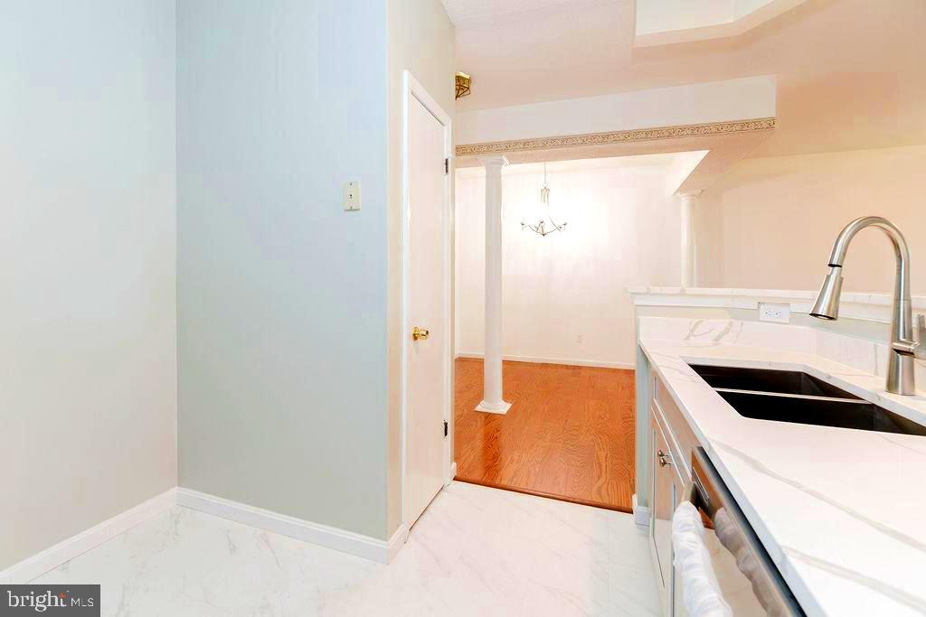 7205 Bogley Road, Unit 202 Baltimore, MD 21244 - Photo 9 of 39 Kitchen