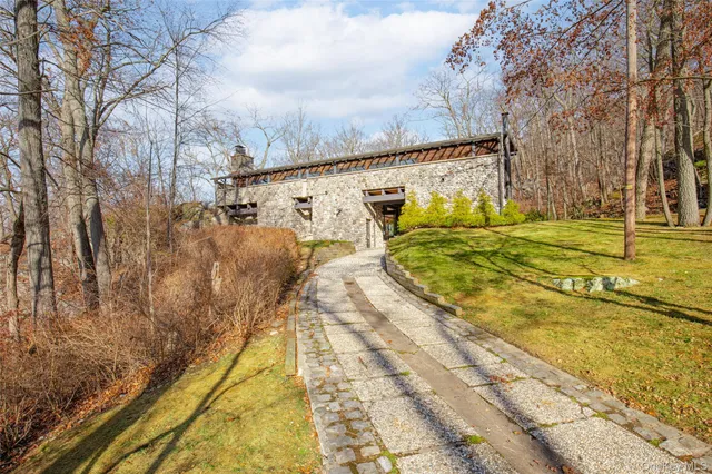 $8,395 | 53 Woods, Tuxedo Park, NY 10987