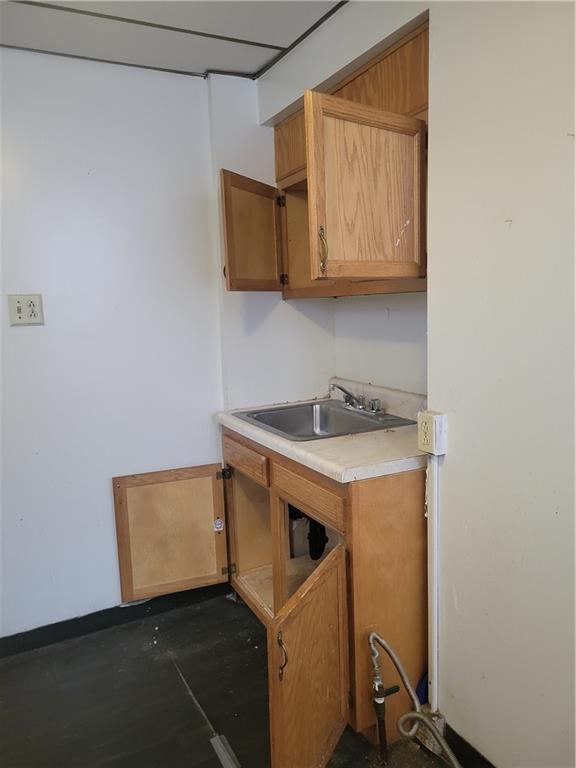 799 Cherokee Street Pittsburgh, PA 15219 - Photo 6 of 10