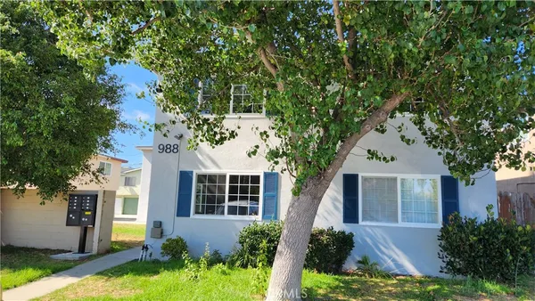 $3,550 | 988 El Camino Drive, Unit 106, Costa Mesa, CA 92626