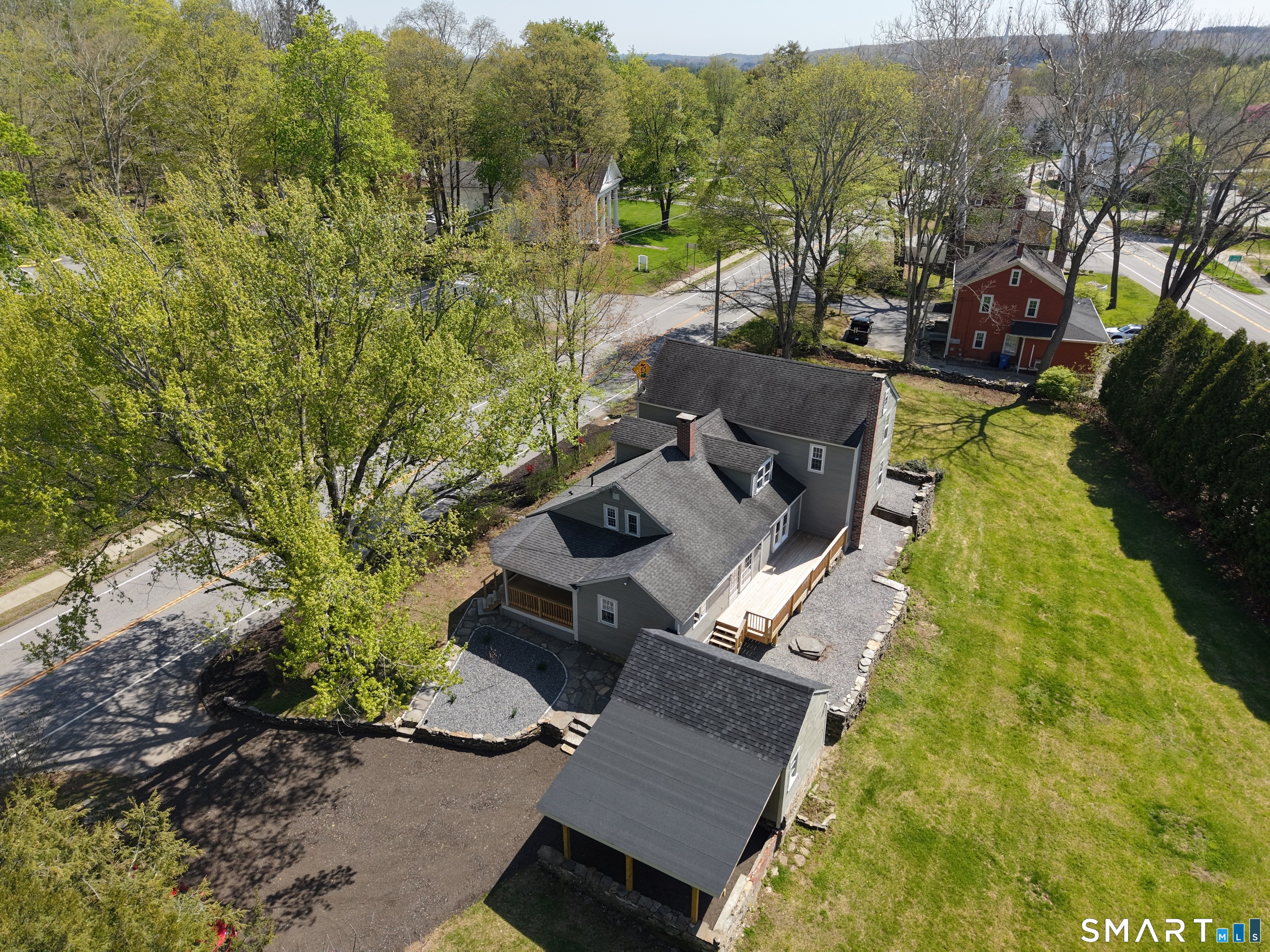 24 Providence Road Brooklyn, CT 06234 - Photo 3 of 34