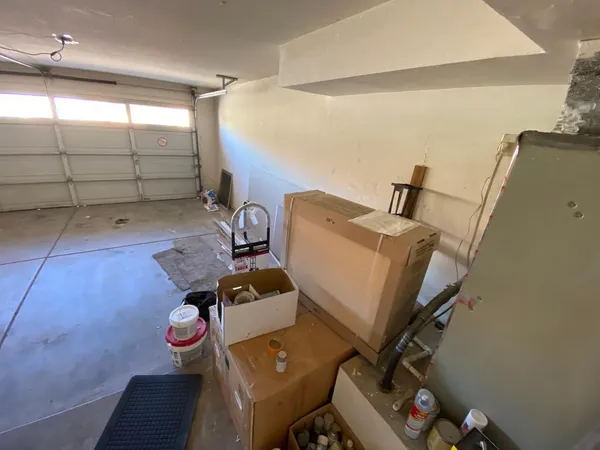 $2,400 | 10254 Hopi Lane, Goodyear, AZ 85338