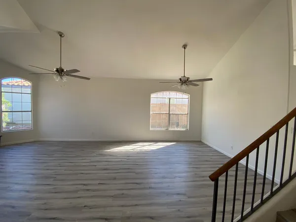 $2,400 | 10254 Hopi Lane, Goodyear, AZ 85338