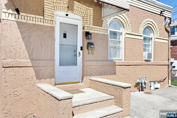 a view of building with door