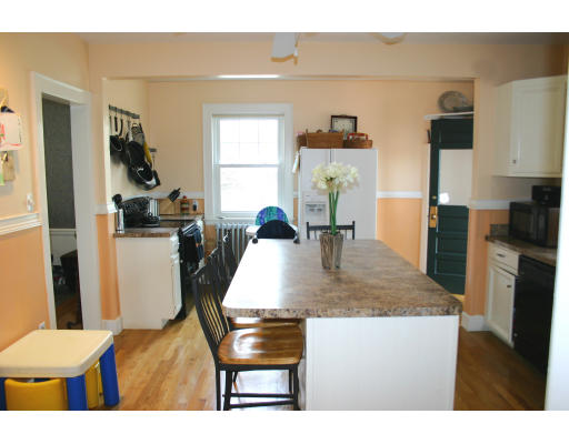 49 HillsView Road Milton, MA 02186 - Photo 7 of 15 Gallery Image 7