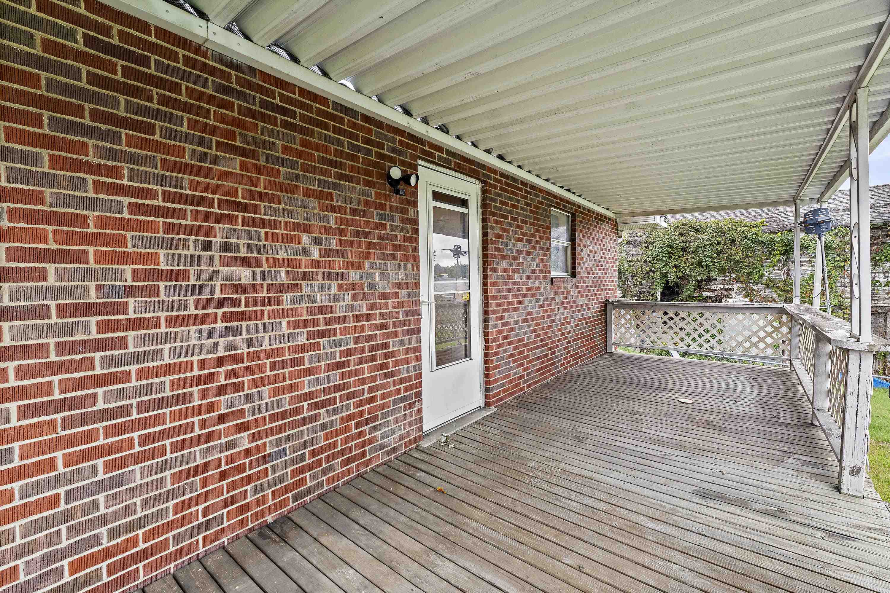 8552 Cemetery Road East Catlettsburg, KY 41129 - Photo 25 of 32 Gallery Image 25