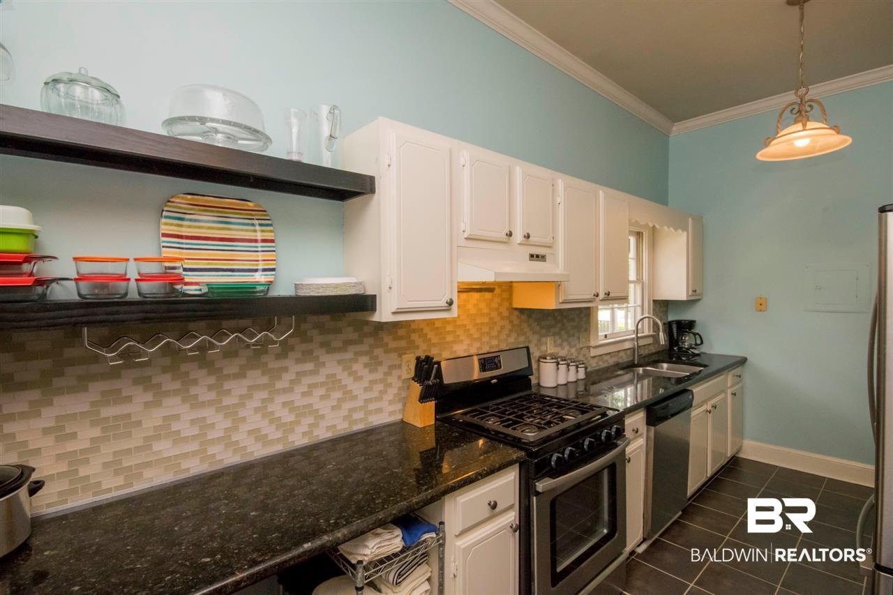 220 Hazel Street Mobile, AL 36607 - Photo 17 of 36