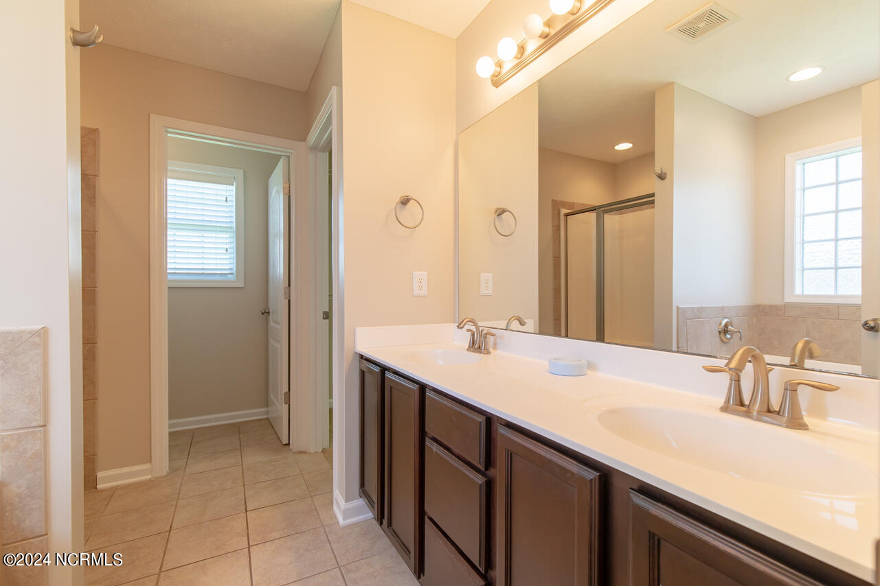 220 Merin Height Road Jacksonville, NC 28546 - Photo 11 of 18