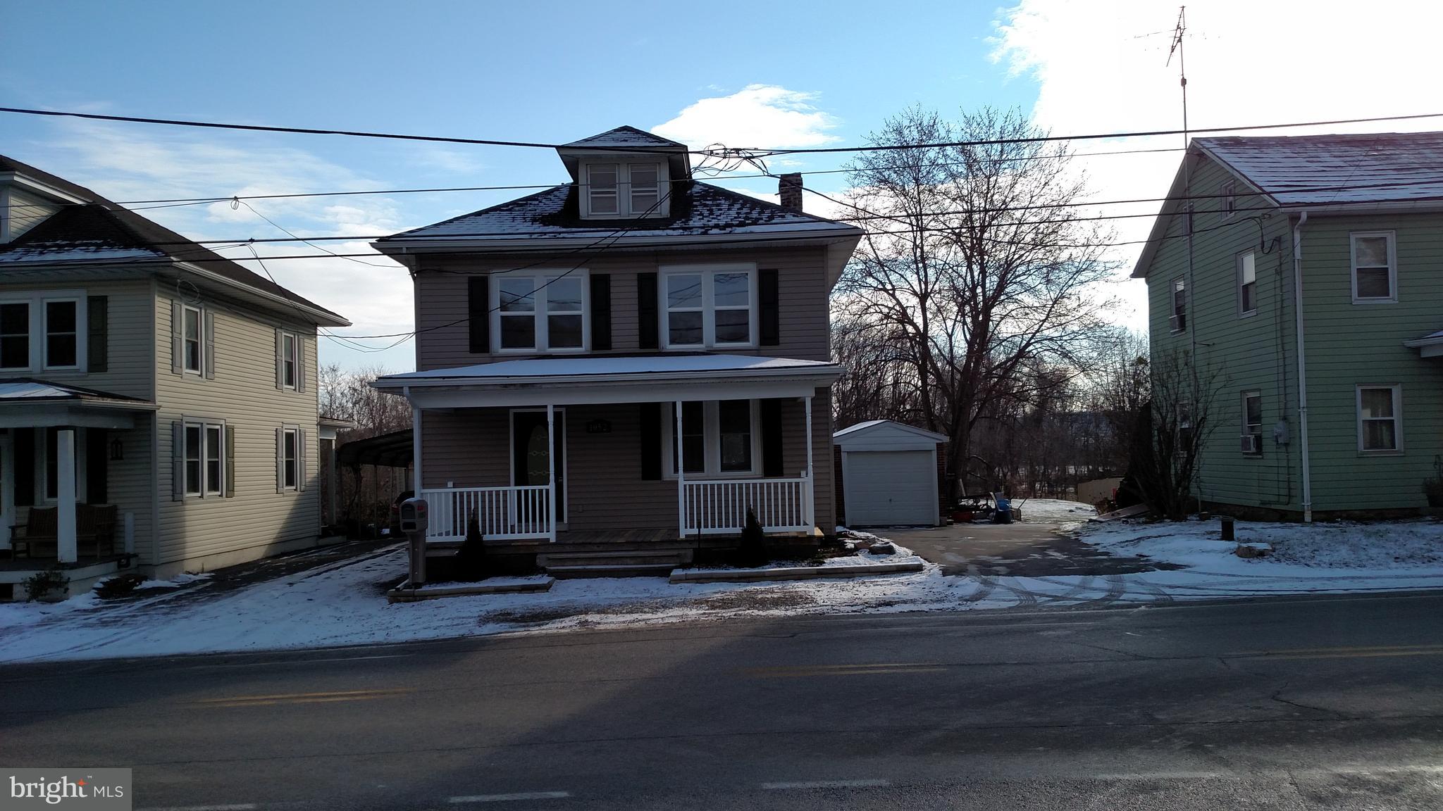 1052 Old Hanover Road Spring Grove, PA 17362 - Photo 2 of 47