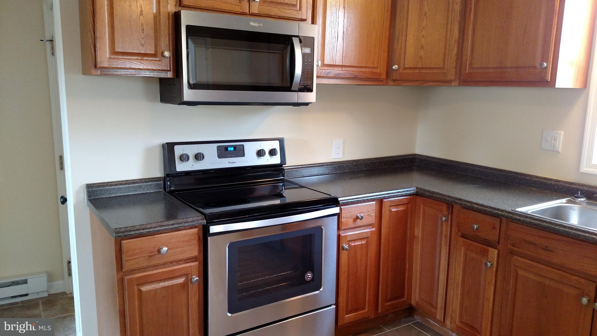 1052 Old Hanover Road Spring Grove, PA 17362 - Photo 14 of 47