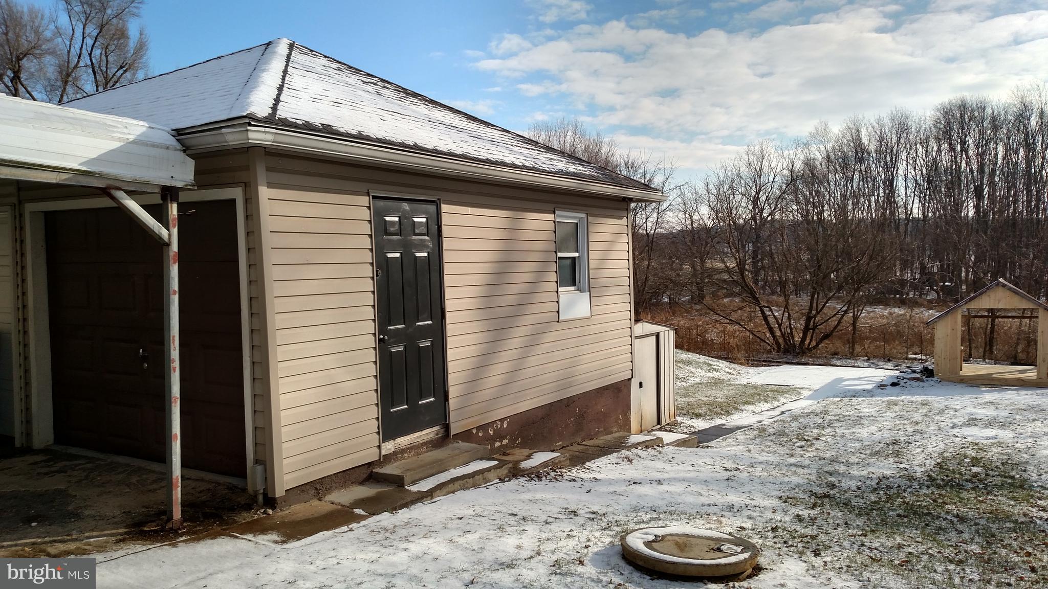 1052 Old Hanover Road Spring Grove, PA 17362 - Photo 41 of 47