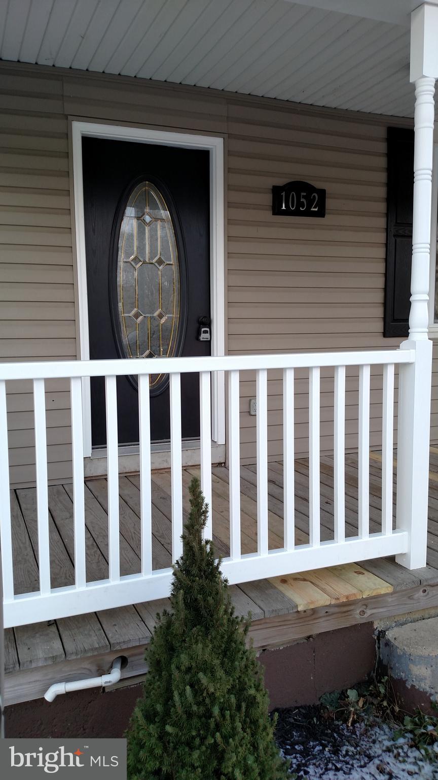 1052 Old Hanover Road Spring Grove, PA 17362 - Photo 8 of 47