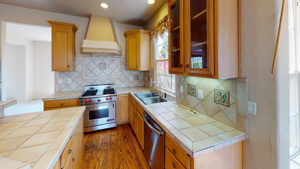 3991 La Colina Road Santa Barbara, CA 93110 - Photo 13 of 38 3999-La-Colina-Rd-Kitchen