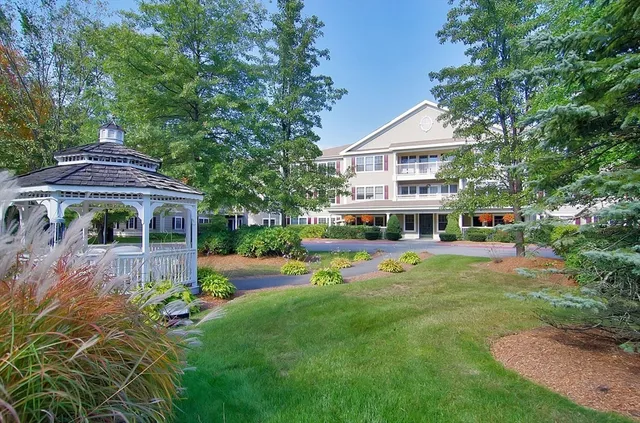 $375,000 | 34 Meeting House Lane, Unit 208, Stow, MA 01775