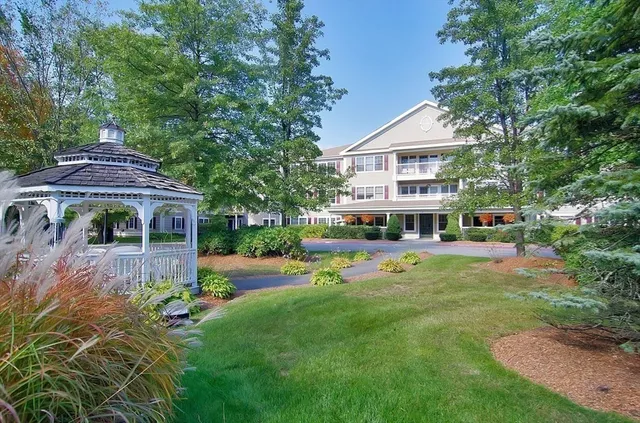 $375,000 | 34 Meeting House Lane, Unit 208, Stow, MA 01775