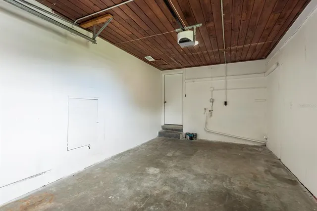 a view of utility room