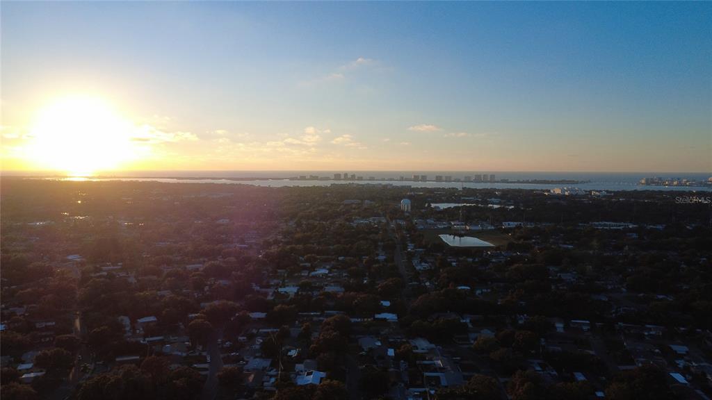 1448 Lemon Street Clearwater, FL 33756 - Photo 4 of 33 a view of city and mountain