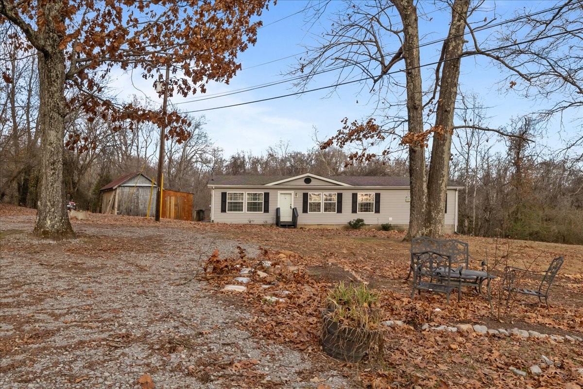 2937 Marthas Chapel Road Cunningham, TN 37052 - Photo 34 of 42