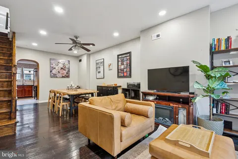 $332,500 | 1836 South Hicks Street, Philadelphia, PA 19145