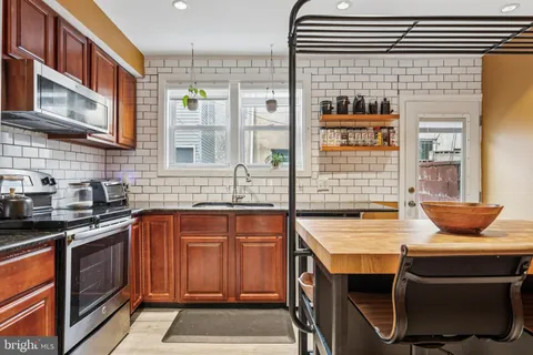 $332,500 | 1836 South Hicks Street, Philadelphia, PA 19145