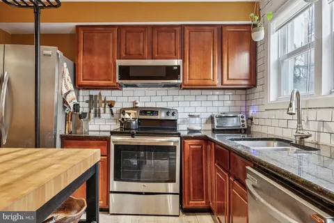 $332,500 | 1836 South Hicks Street, Philadelphia, PA 19145