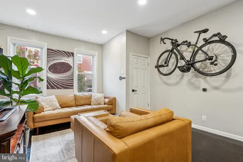 $332,500 | 1836 South Hicks Street, Philadelphia, PA 19145