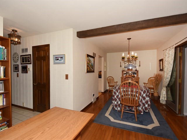 564 Aberdeen Road Frankfort, IL 60423 - Photo 7 of 40