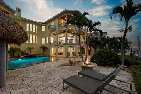 a view of an entryway