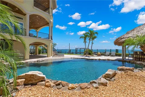 $7,999,000 | 611 1st Avenue South, Tierra Verde, FL 33715