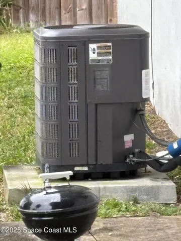 a view of washer and dryer