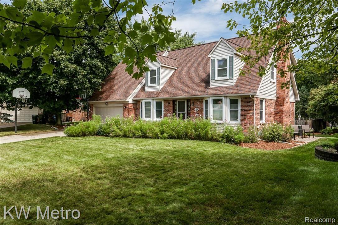 1452 Royal Crescent Street Rochester, MI 48306 - Photo 2 of 35 1452 Royal Crescent St-large-002-25-1452 Royal Crescent Street-1500x1000-72dpi.jpg