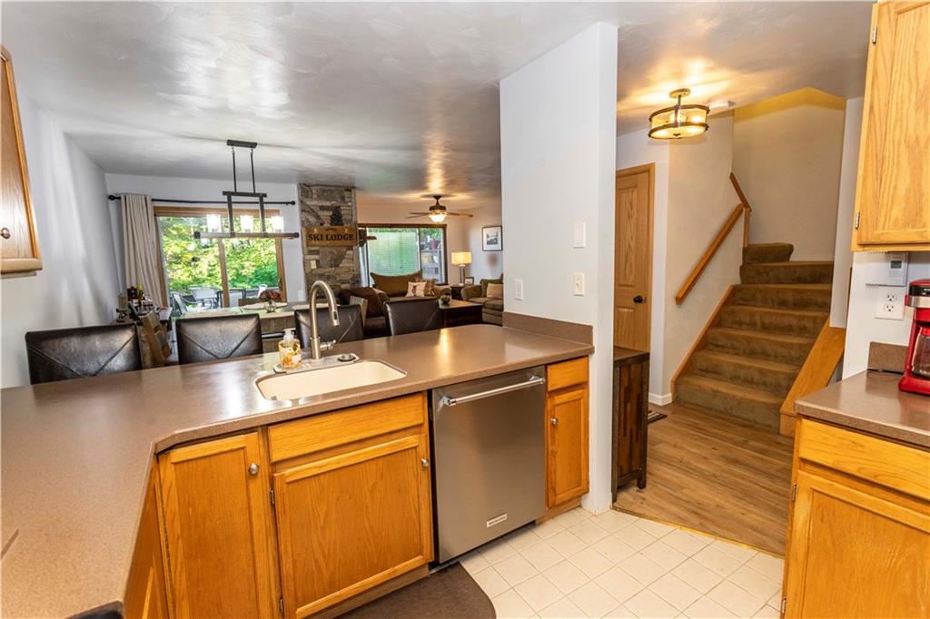1852 Eagles Ridge Way Hidden Valley, PA 15502 - Photo 18 of 48 Half Bath