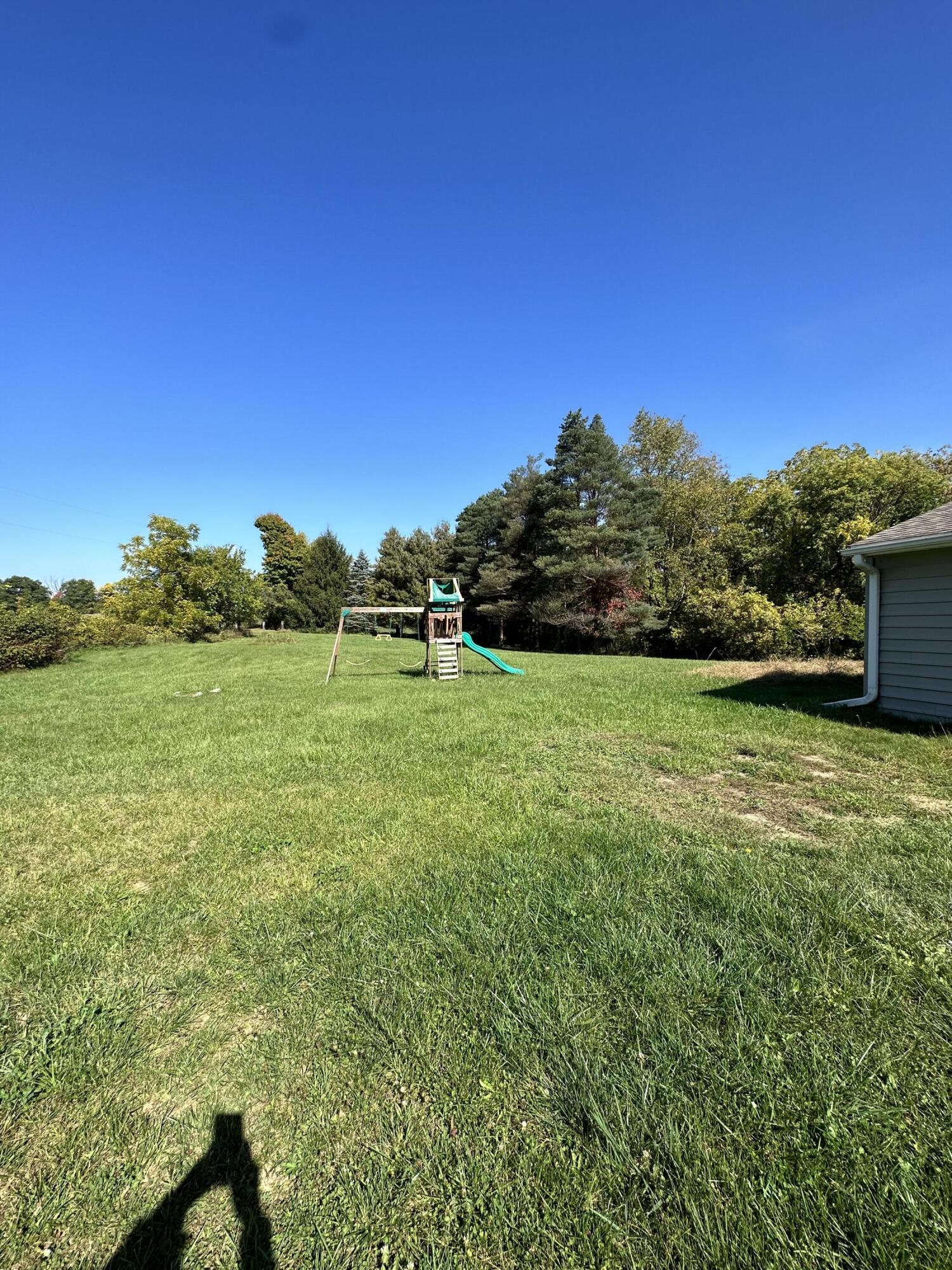 9755 Cox Road Bellevue, MI 49021 - Photo 4 of 14 IMG_5619