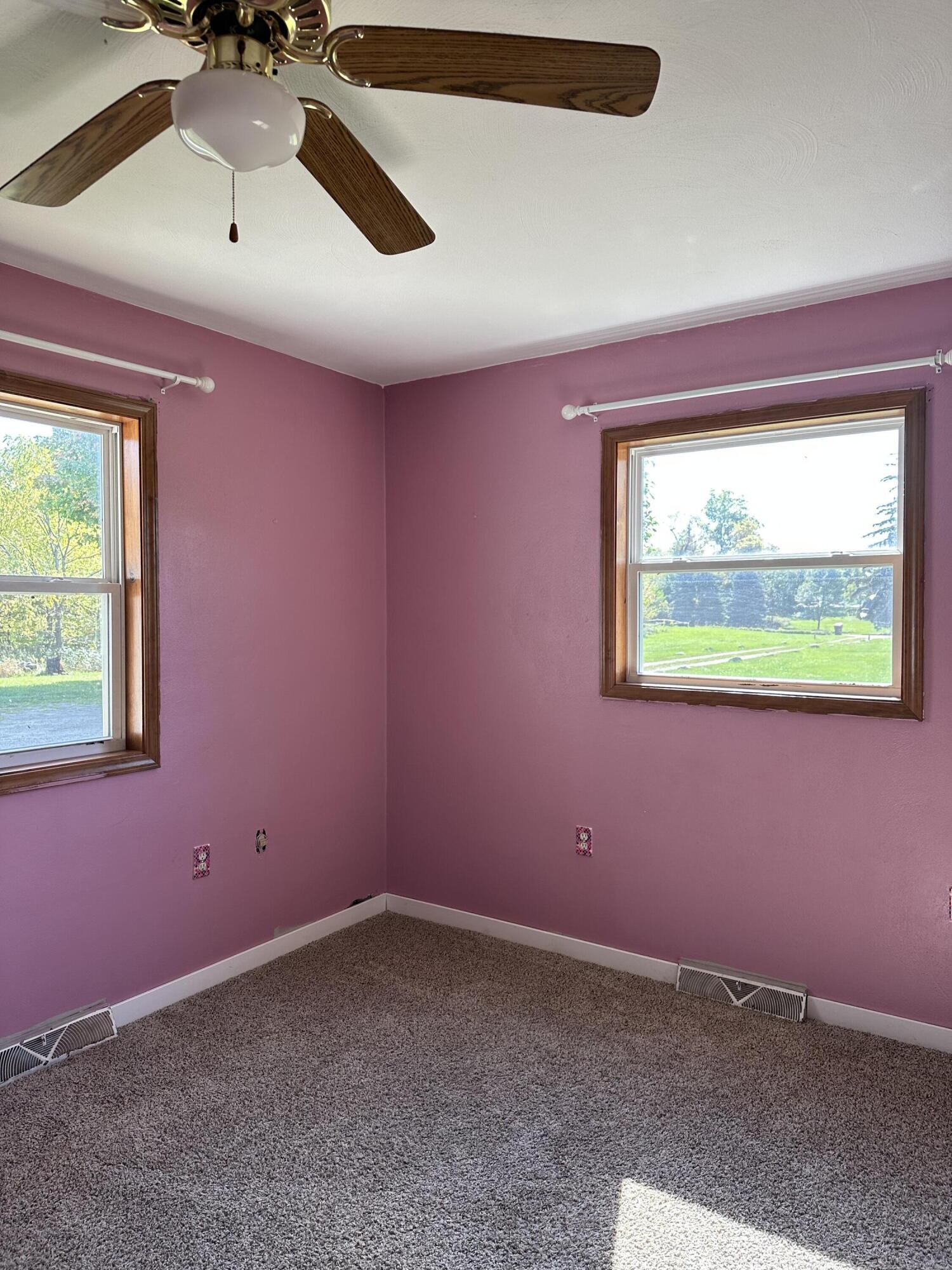 9755 Cox Road Bellevue, MI 49021 - Photo 7 of 14 IMG_5614