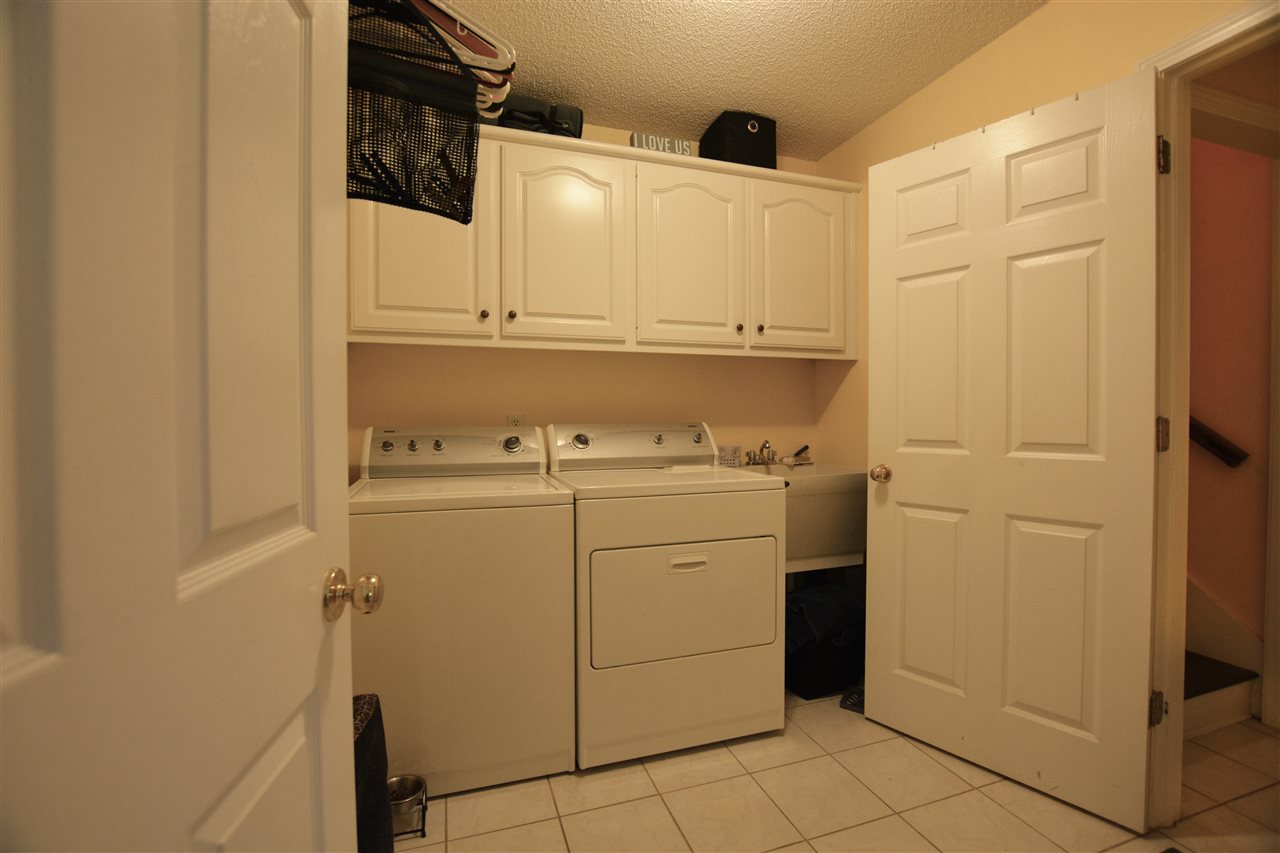 225 Burntwood Lane Inman, SC 29349 - Photo 18 of 22 Laundry Room with utility sink
