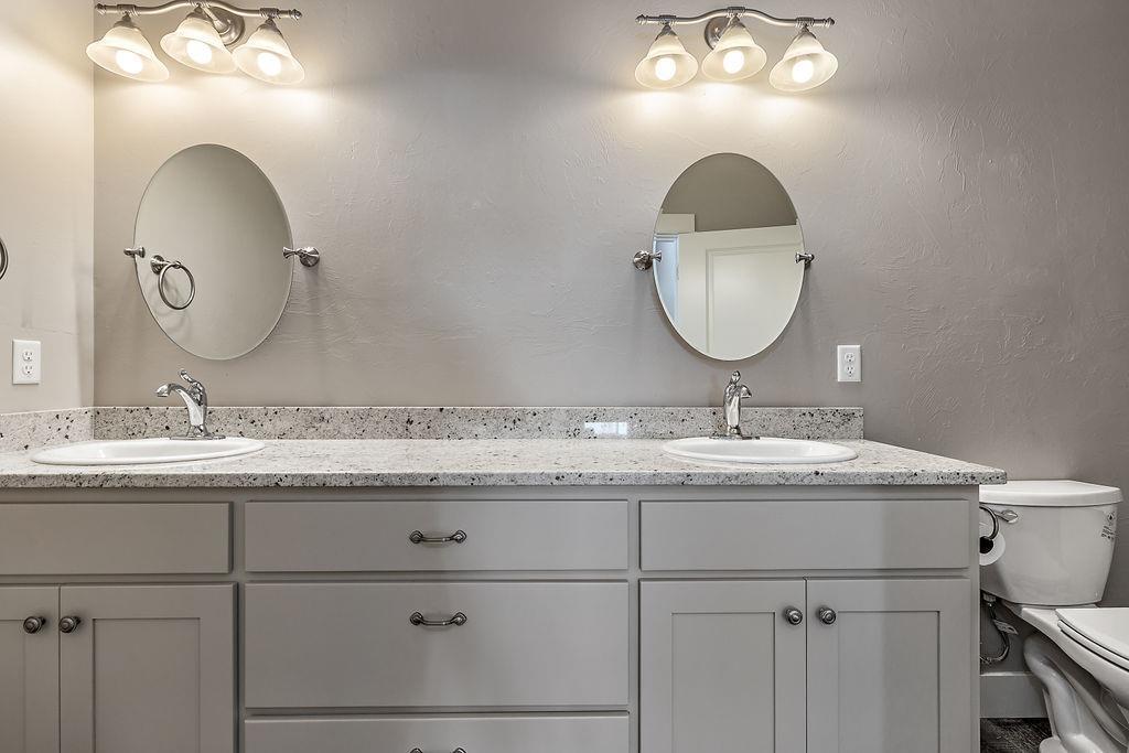 1412 North Haskell Street Central Point, OR 97502 - Photo 21 of 29 Additional Photo