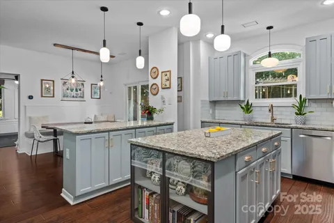 $650,000 | 173 Crosscut Drive, Denver, NC 28037