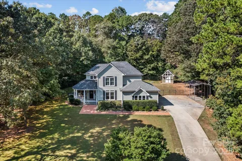 $650,000 | 173 Crosscut Drive, Denver, NC 28037