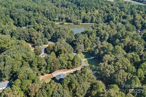 $650,000 | 173 Crosscut Drive, Denver, NC 28037