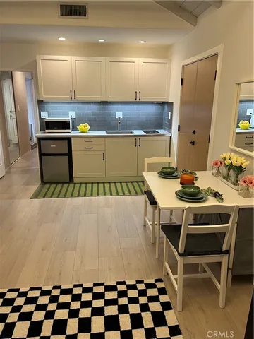 $2,950 | 1875 Benecia Avenue, Los Angeles, CA 90025