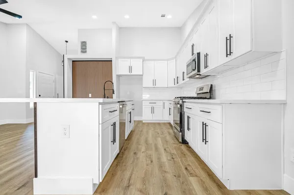 $295,000 | 1644 North Tipton Street, Visalia, CA 93292