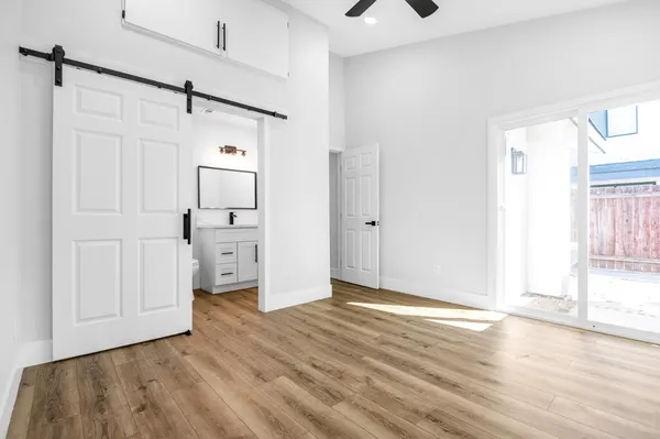 $295,000 | 1644 North Tipton Street, Visalia, CA 93292